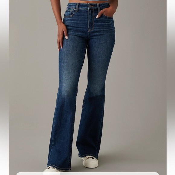 American Eagle Outfitters Denim - NWT AMERICAN EAGLE FLARE JEANS 28W